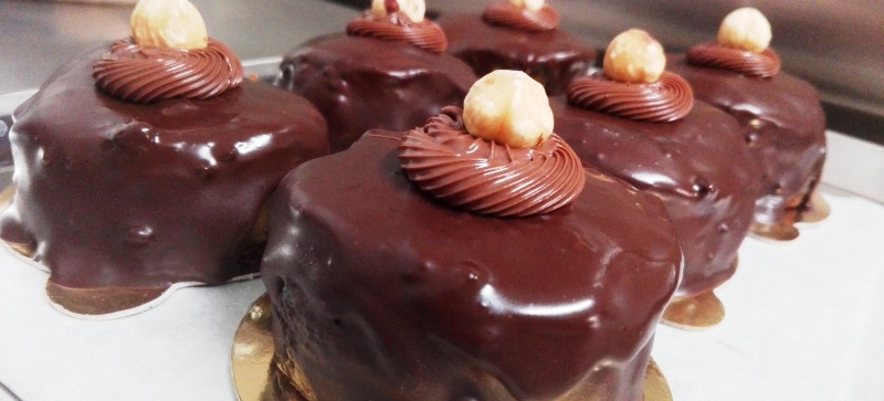 dolcetto al cioccolato e nocciola